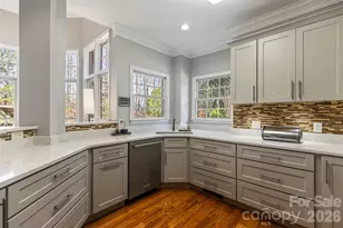 30 Winged Foot Ct, Spartanburg, SC 29306 - Photo 12