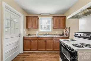 502 Crawford St, Shelby, NC 28150 - Photo 10