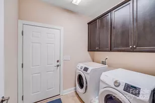 11135 Bailey Park Nature Dr, Cornelius, NC 28031 - Photo 24