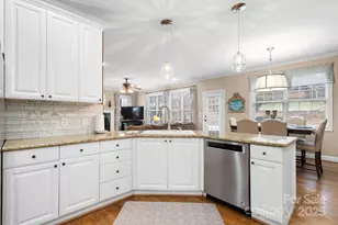 3845 Steve Ikerd Dr NE, Hickory, NC 28601 - Photo 16