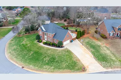 3845 Steve Ikerd Drive NE, Hickory, NC 28601 - Photo 4