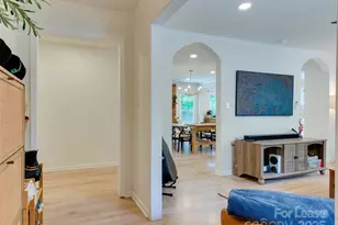 619 Fence Post Ln, Matthews, NC 28105 - Photo 6