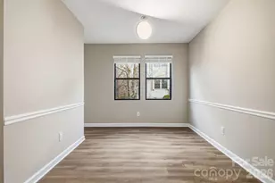 1605 Abbey Cir, Asheville, NC 28805 - Photo 12