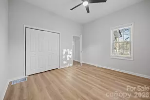 600 Foster St, Kannapolis, NC 28083 - Photo 8