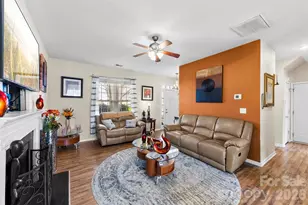 624 Cliffs Inn Circle, Charlotte, NC 28214 - Photo 6