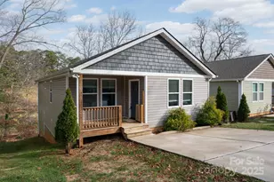 11 Shadowlawn Dr, Asheville, NC 28806 - Photo 4