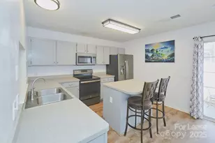 1542 Rumstone Ln, Charlotte, NC 28262 - Photo 6