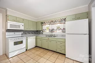 400 Jordan Ave, Spencer, NC 28159 - Photo 6