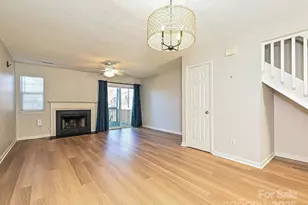 9305 Four Mile Crk Rd, Charlotte, NC 28277 - Photo 6