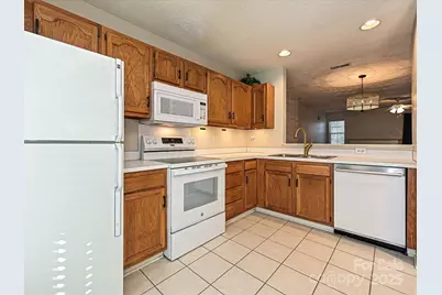 9305 Four Mile Creek Road, Charlotte, NC 28277 - Photo 16