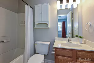 9305 Four Mile Crk Rd, Charlotte, NC 28277 - Photo 22