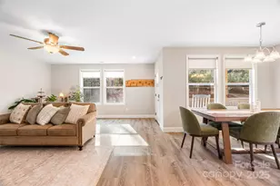 95 Eastabrook Ave, Brevard, NC 28712 - Photo 10