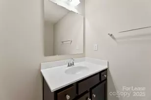 8562 River Ridge Dr, Charlotte, NC 28213 - Photo 20