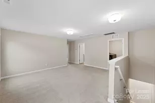 8562 River Ridge Dr, Charlotte, NC 28213 - Photo 12