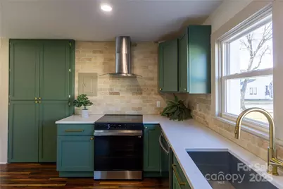 137 N Magnolia Street, Mooresville, NC 28115 - Photo 6