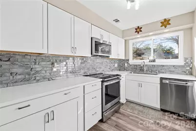 911 Sardis Cove Drive, Charlotte, NC 28270 - Photo 8