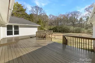 1751 Lesa Lin Dr, Monroe, NC 28112 - Photo 2