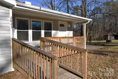2823 Jt Posse Drive, Claremont, NC 28610 - Photo 2
