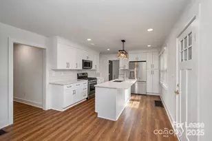 2104 St Mark St, Charlotte, NC 28216 - Photo 4