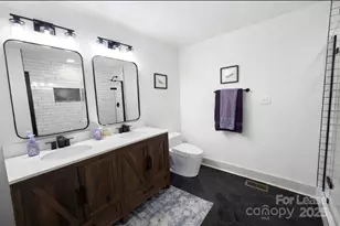 2104 St Mark St, Charlotte, NC 28216 - Photo 8