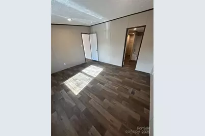 702 Mullinax Circle, Blacksburg, SC 29702 - Photo 18