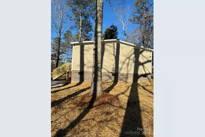 702 Mullinax Circle, Blacksburg, SC 29702 - Photo 4