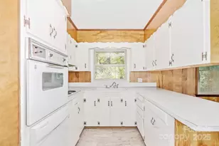 1303 Hunt St, Shelby, NC 28152 - Photo 4