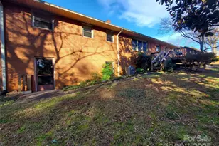 1303 Hunt St, Shelby, NC 28152 - Photo 12