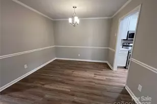 4739 Hedgemore Dr, Charlotte, NC 28209 - Photo 4