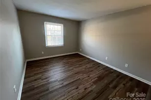 4739 Hedgemore Dr, Charlotte, NC 28209 - Photo 14