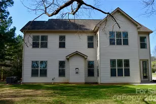 2419 Dellwood Dr, Monroe, NC 28110 - Photo 4