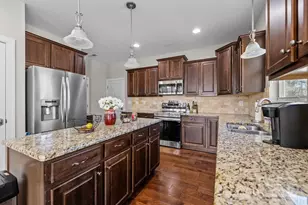 2419 Dellwood Dr, Monroe, NC 28110 - Photo 6