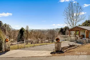 213 Sandy Creek Ct, Hendersonville, NC 28792 - Photo 30