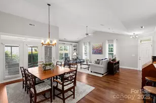 2904 Autumn Harvest Ln, Charlotte, NC 28269 - Photo 8