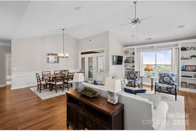 2904 Autumn Harvest Lane, Charlotte, NC 28269 - Photo 2