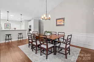 2904 Autumn Harvest Ln, Charlotte, NC 28269 - Photo 10