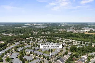 2904 Autumn Harvest Ln, Charlotte, NC 28269 - Photo 34