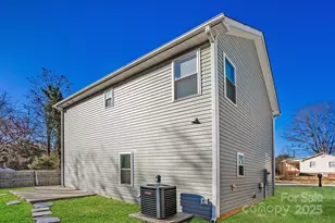 335 Todd Rd, Charlotte, NC 28208 - Photo 14