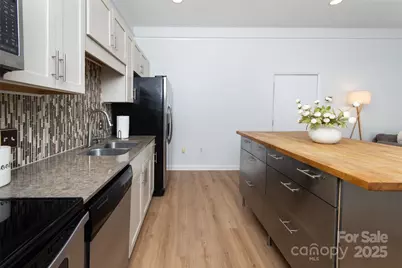 414 New Bern Station Court, Charlotte, NC 28209 - Photo 10