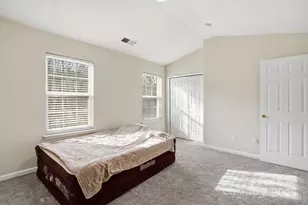 3855 Glenlea Commons Dr, Charlotte, NC 28216 - Photo 28