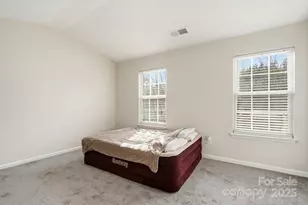 3855 Glenlea Commons Dr, Charlotte, NC 28216 - Photo 26