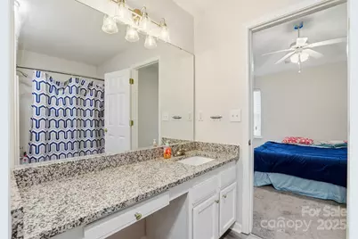 3855 Glenlea Commons Drive, Charlotte, NC 28216 - Photo 24