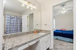 3855 Glenlea Commons Dr, Charlotte, NC 28216 - Photo 24