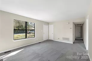 10010 Garth Wood Rd, Charlotte, NC 28273 - Photo 8