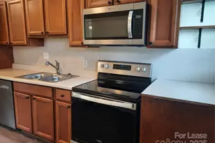 2424 Statesville Ave, Charlotte, NC 28206 - Photo 6