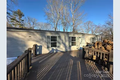 200 Rolling Oaks Drive, Hendersonville, NC 28791 - Photo 12