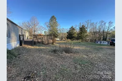 200 Rolling Oaks Drive, Hendersonville, NC 28791 - Photo 16