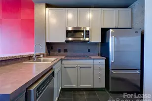 710 W Trade St, Charlotte, NC 28202 - Photo 4