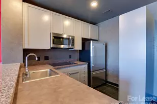 710 W Trade St, Charlotte, NC 28202 - Photo 6