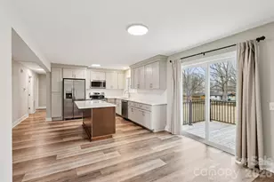 2223 Woodhurst Ln, Albemarle, NC 28001 - Photo 14